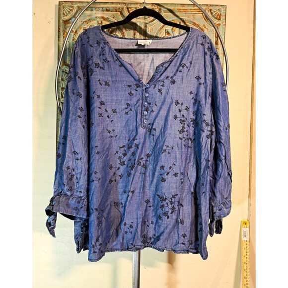 Liz Claiborne Tops - Liz Claiborne Women’s Blue Floral Tunic Blouse V-Neck Button Long Sleeve XL